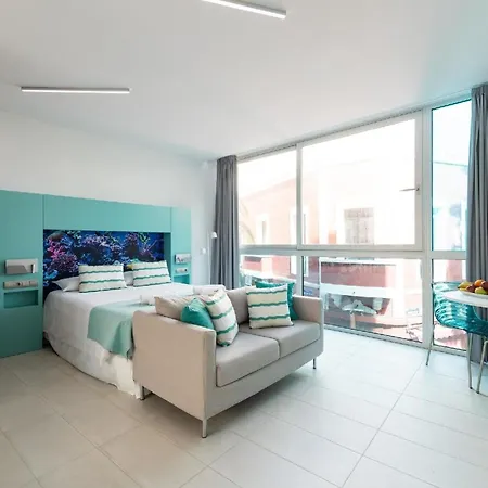 Apartment Ferienwohnung Fur 2 Personen Ca 27 Qm In Palmas De Gran Canaria, Gran Canaria Nordkuste Gran Canaria - B61074